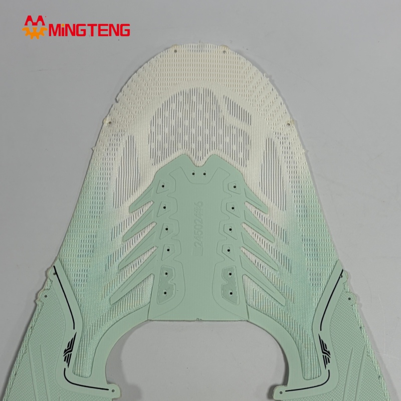 MT-U027 Flyknit Gradient Color Sports Shoe Upper Breathable KPU Reinforced Sneaker Vamp For Running Shoes